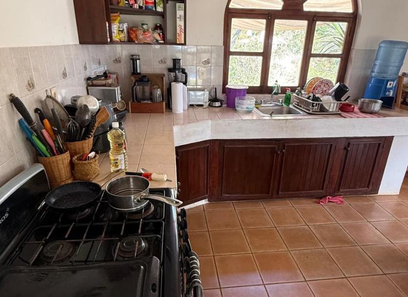 CASA HABITACION CON TERRENO, LAZARO CARDENAS-9