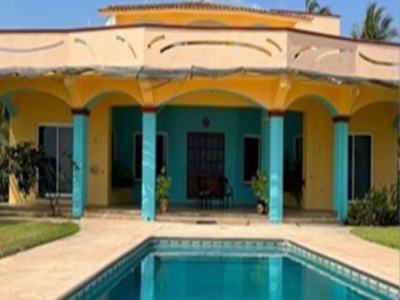 CASA DE PLAYA RANCHO LA PAROTA